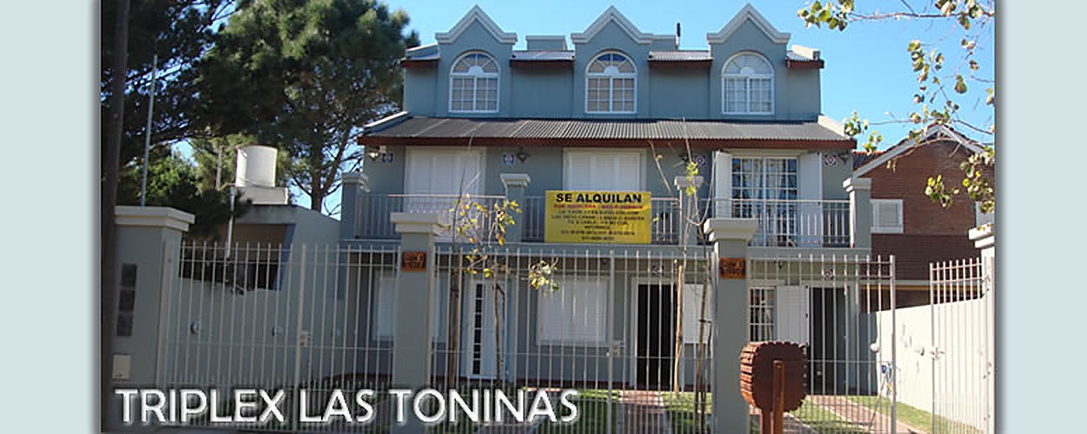 Frente de los triplex en Las Toninas